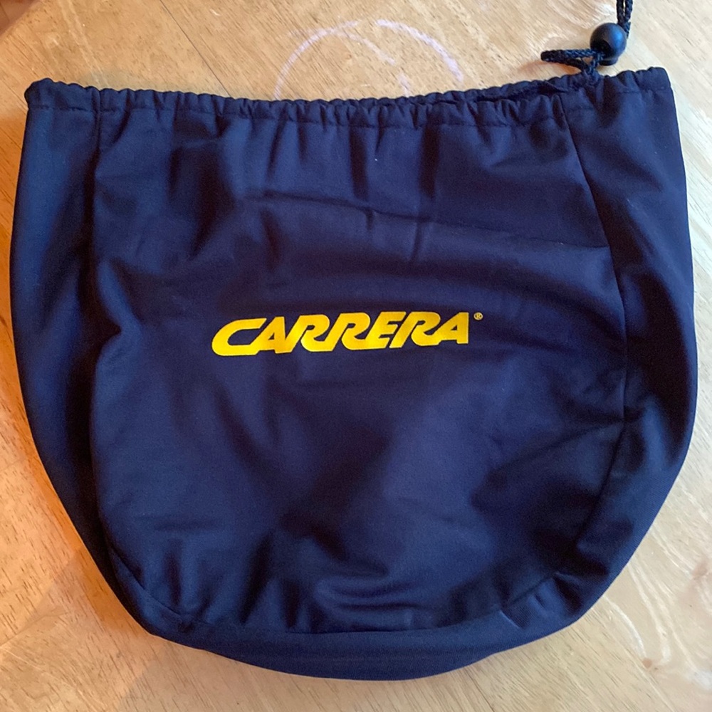 Helmet dust bag Carrera nrand  black 13x11” in great condition